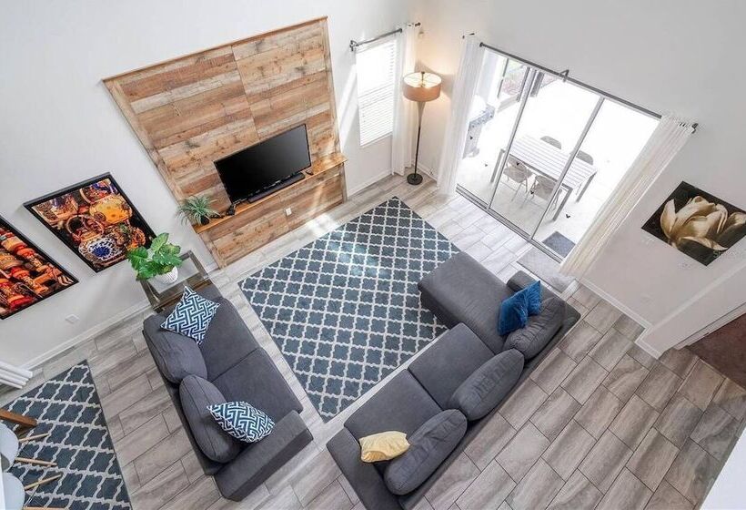 Amazing Home At Storey Lake 2 Minutes To Clubhouse