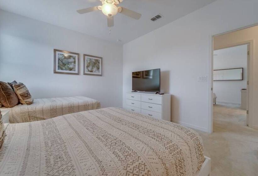 Beautiful Providence Vacation Home