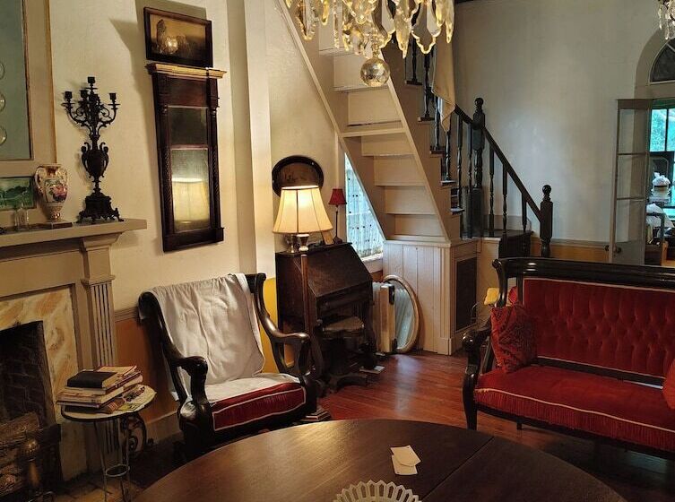 住宿加早餐 Lafleur Guest House