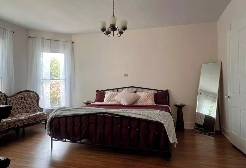 Aamiaismajoitus (B&B) Thames Home