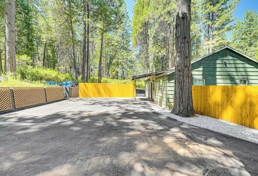 Walk To Winery: Cozy Cabin W/ Fire Pit In Murphys