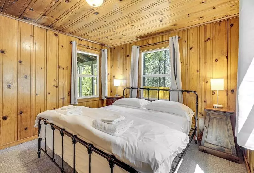 Walk To Winery: Cozy Cabin W/ Fire Pit In Murphys