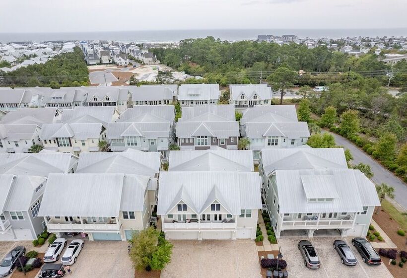 Emerald Gem By Avantstay Pool Access, 3mins To Beach!