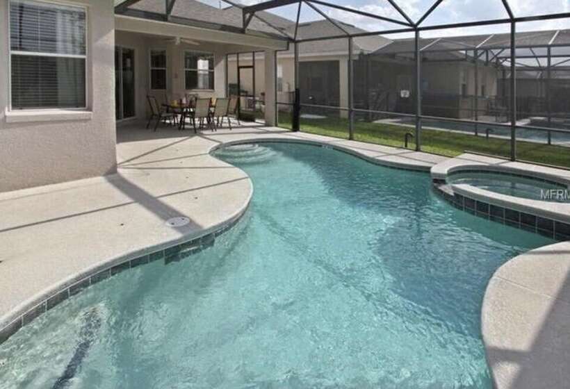 Family Home At Tower Lake