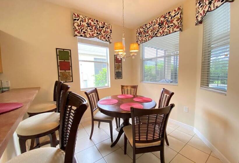 Family Home At Tower Lake