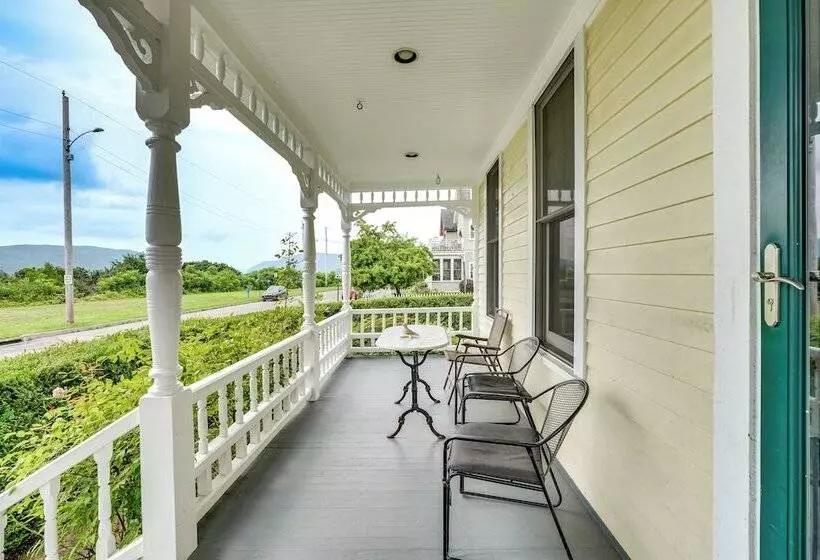 Historic Newburgh Home W/ Hudson River Views!