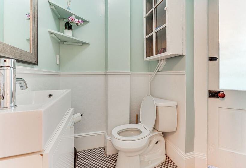 Historic Newburgh Home W/ Hudson River Views!