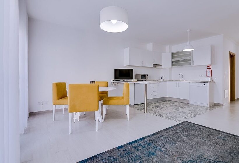 هتل Apartamentos Sol E Ria