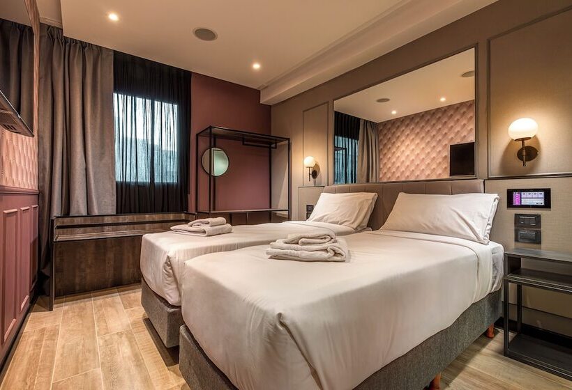 هتل Up Laprida   Solo Adultos