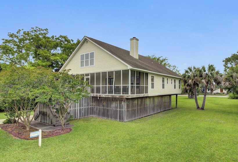 Ion By Avantstay Walk To Beach, Dining, Shopping Central Location Deck