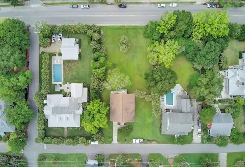 Ion By Avantstay Walk To Beach, Dining, Shopping Central Location Deck