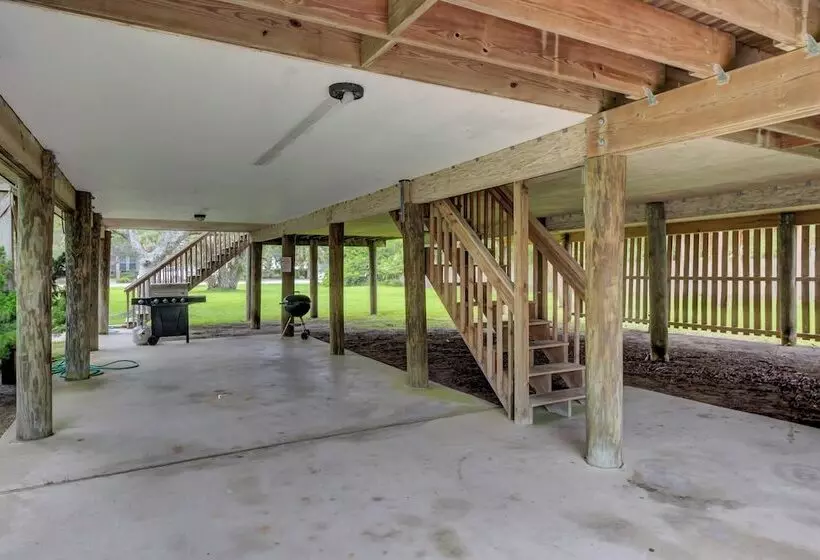 Ion By Avantstay Walk To Beach, Dining, Shopping Central Location Deck