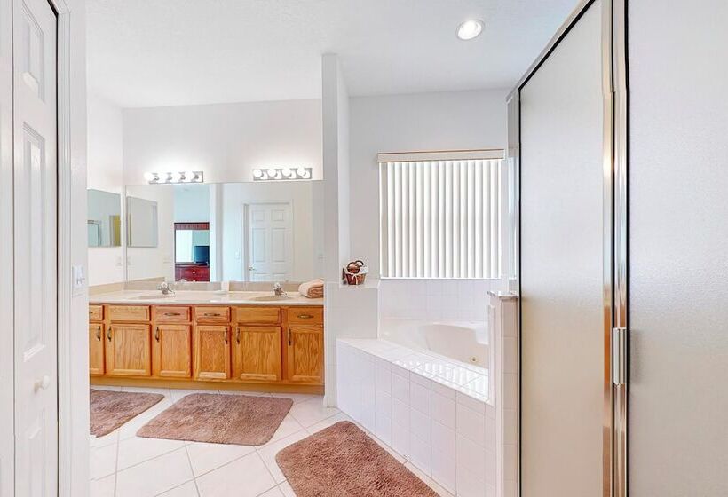 Len & Arlene S Tuscan Ridge Vacation Home