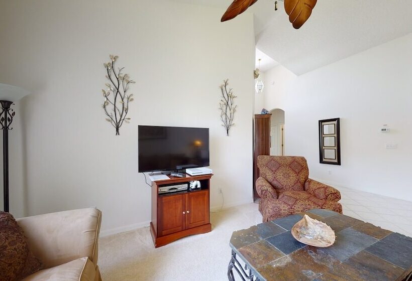 Len & Arlene S Tuscan Ridge Vacation Home