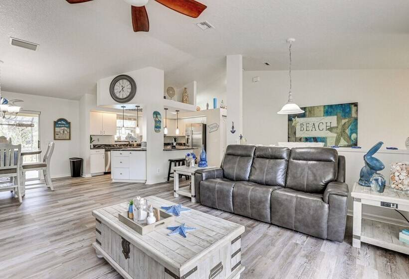 North Port Home W/ Lanai & Pool   8 Mi To Beach!