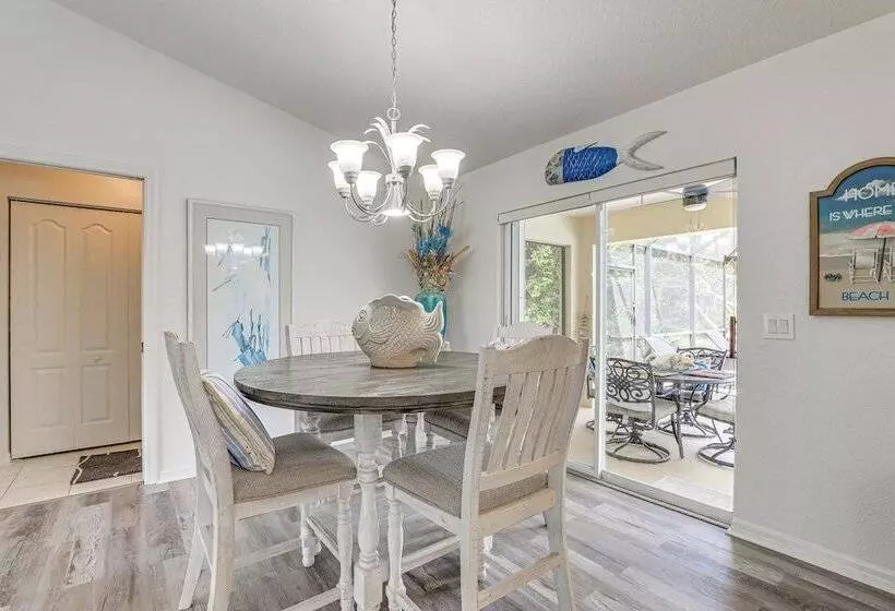 North Port Home W/ Lanai & Pool   8 Mi To Beach!