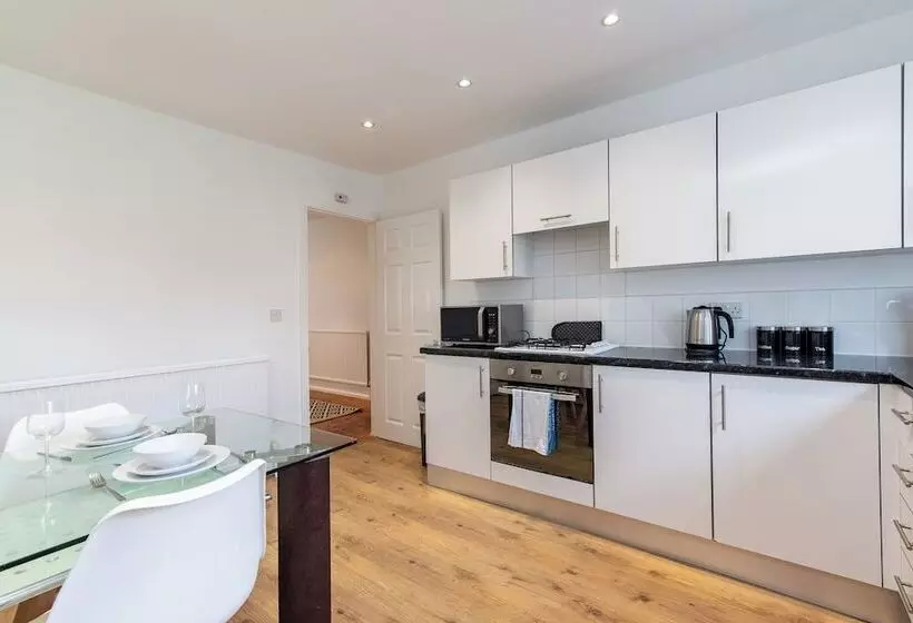 Majatalo Gertrude House