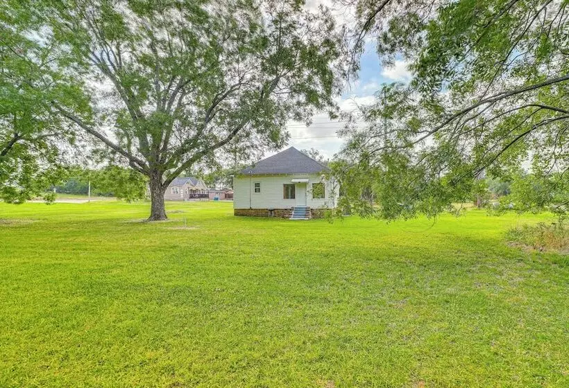 Mcalester Home W/ Large Yard & Grill!