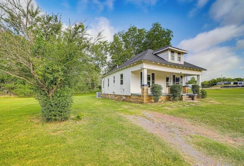 Mcalester Home W/ Large Yard & Grill!