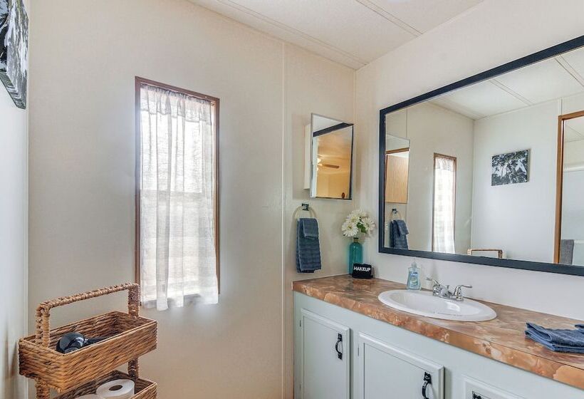 Pet Friendly Page Home ~ 4 Mi To Lake Powell!