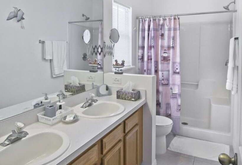 Richard S Clear Creek Vacation Homes