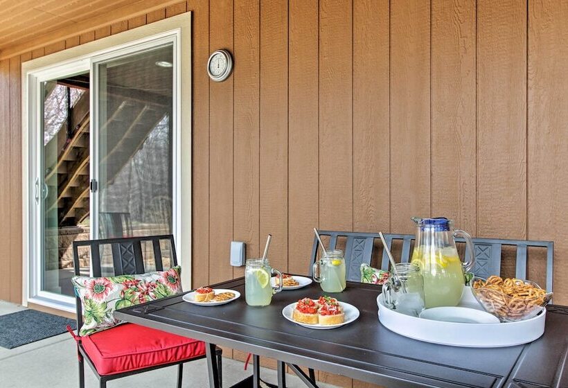 Riversong  Waterfront La Crosse Home W/ Dock