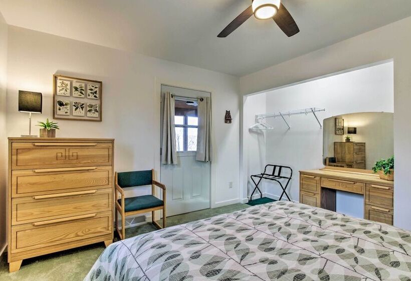 Riversong  Waterfront La Crosse Home W/ Dock