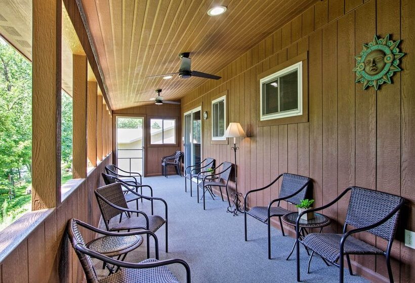 Riversong  Waterfront La Crosse Home W/ Dock