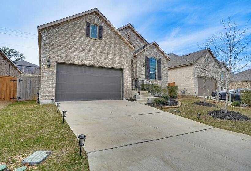 19 Mi To San Antonio River Walk: Home W/ Grill!