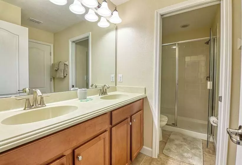 Spectacular Champions Gate Vacation Home