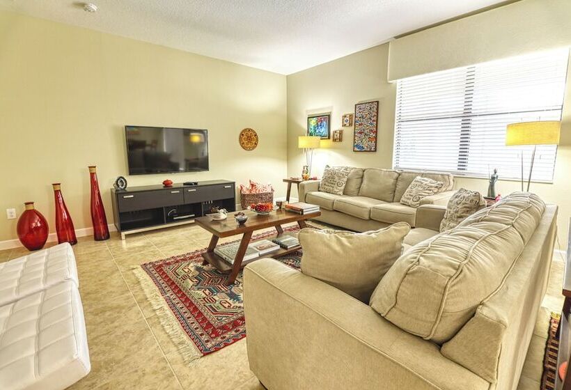 Spectacular Champions Gate Vacation Home