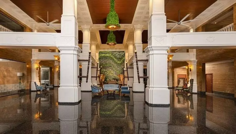 Hotelli Gateway Bekal