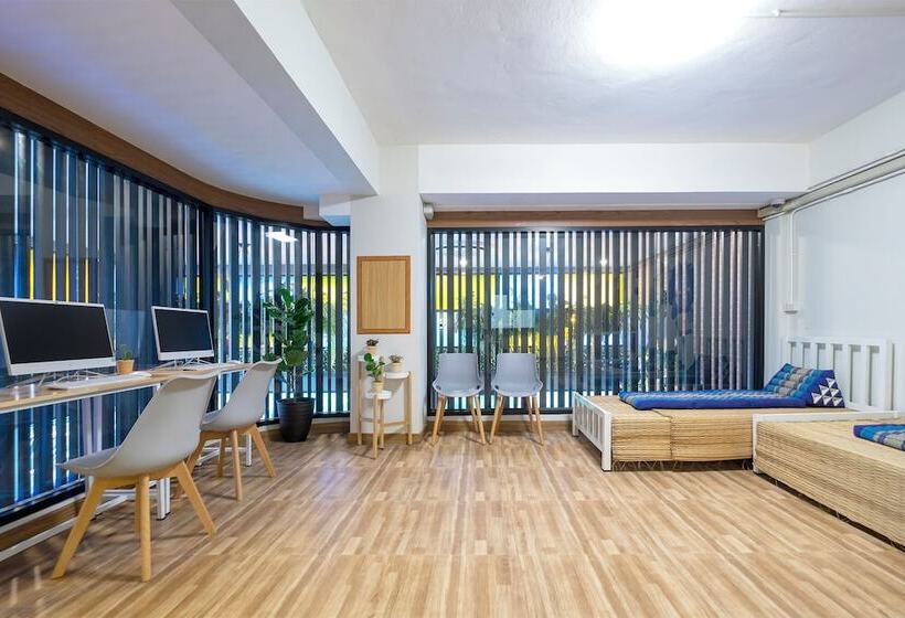 旅馆 Bed Friends Poshtel