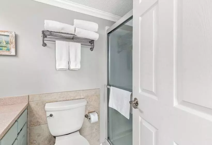 Beachfront Breeze By Avantstay Beachfront Condo