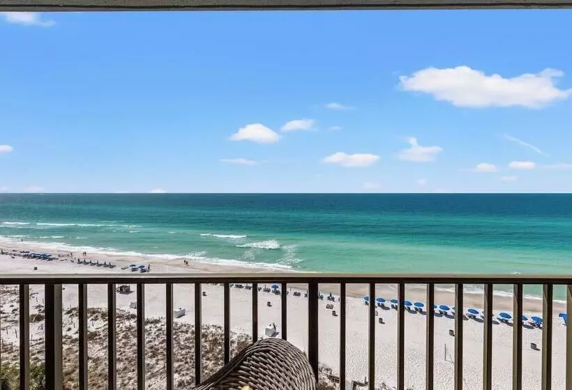 Beachfront Breeze By Avantstay Beachfront Condo
