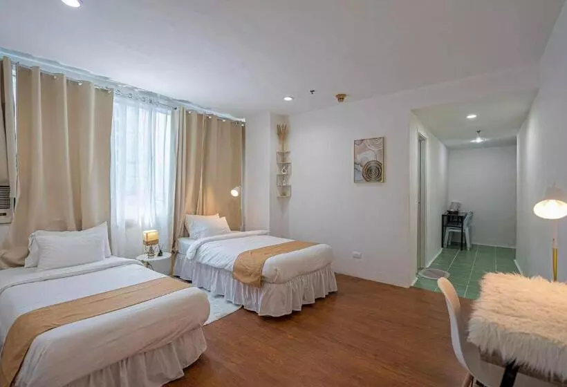 Condotel Near Cebu Business Park