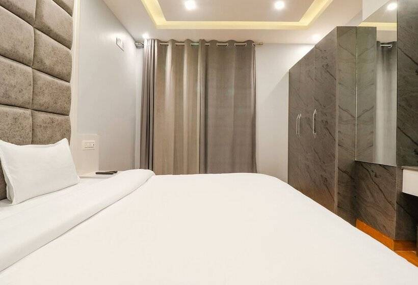 Fabhotel Prime Av Royale