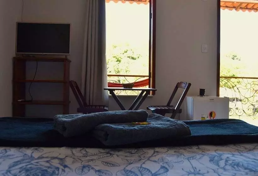 Hostelli Serra Grisante Pousada