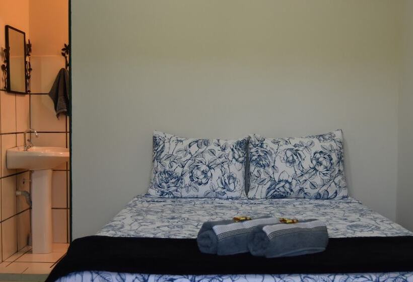 פונדק Serra Grisante Pousada