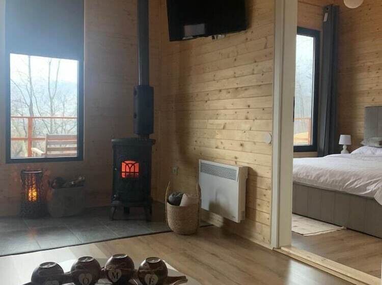 Отель Casutele Din Poienita Chalet