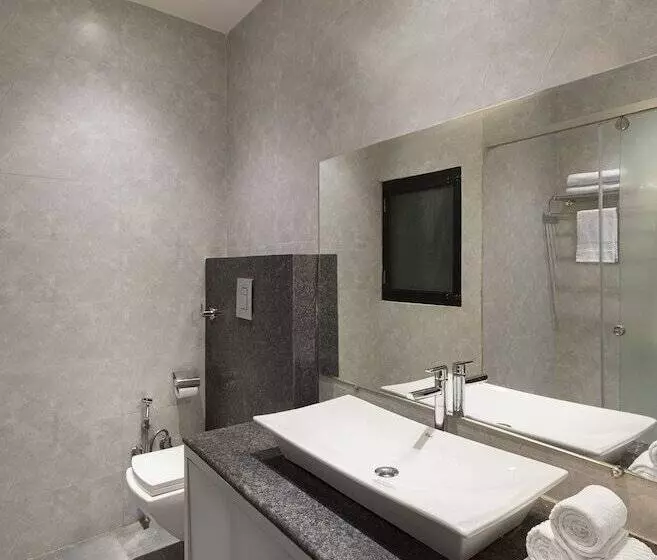 Hotel Click Collection Sparsh, Bareilly