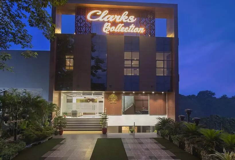 Hotel Click Collection Sparsh, Bareilly