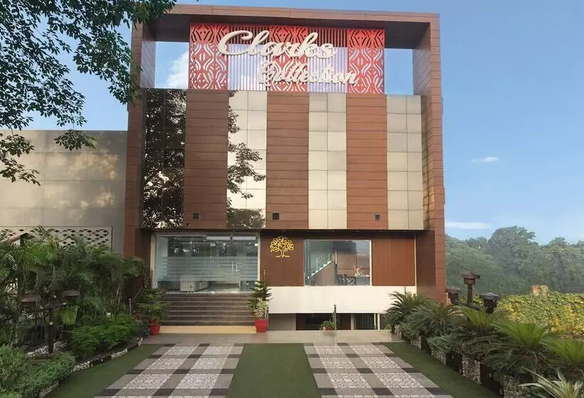 Hotel Click Collection Sparsh, Bareilly