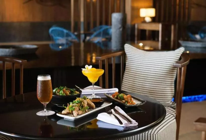 ホテル Crowne Plaza Fiji Nadi Bay Resort & Spa, An Ihg