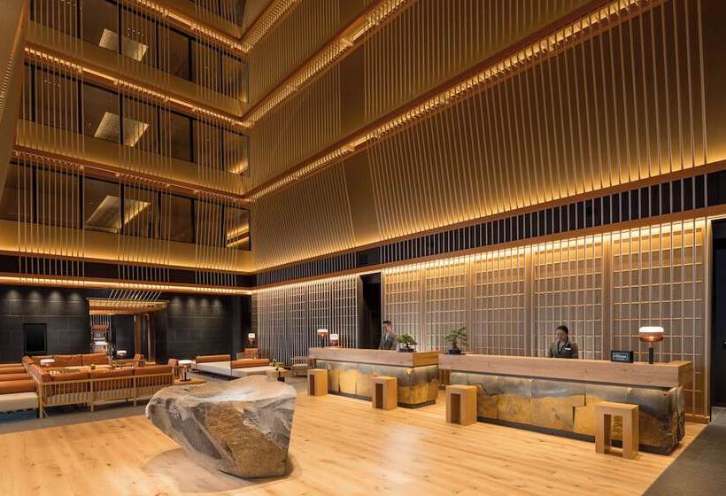 هتل Hilton Kyoto