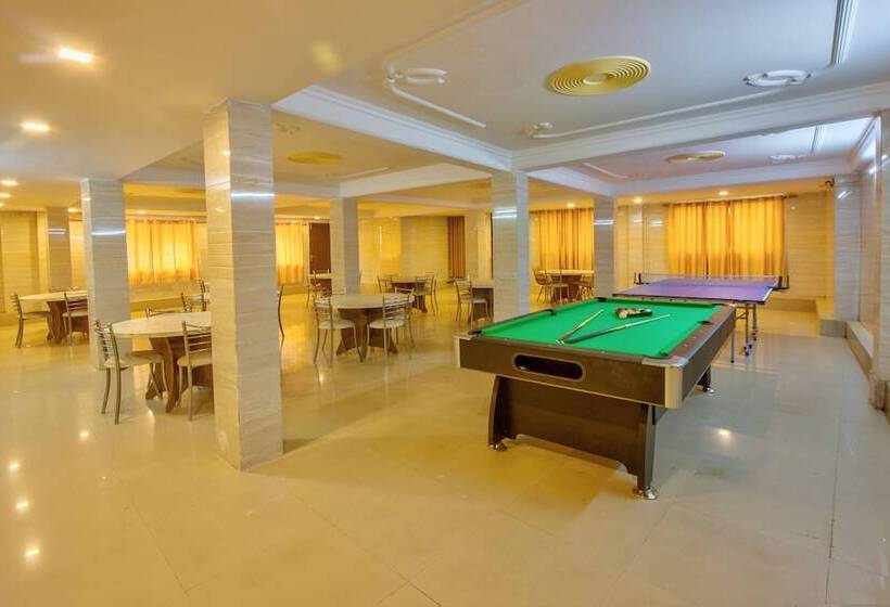 호텔 Katson Blue Shimla