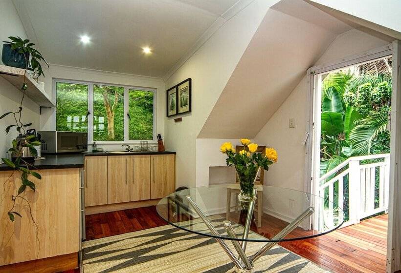 Hotel Shelbourne Lodge