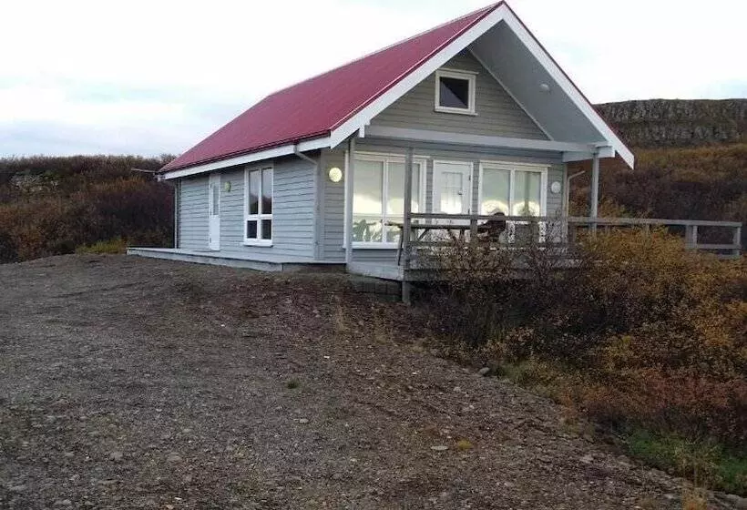 هتل Stundarfriður Cottages