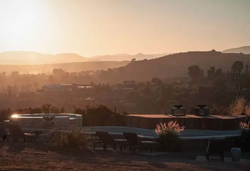 Hotelli Glamping Valle De Guadalupe With Private Bathrooms By Yuma Resort