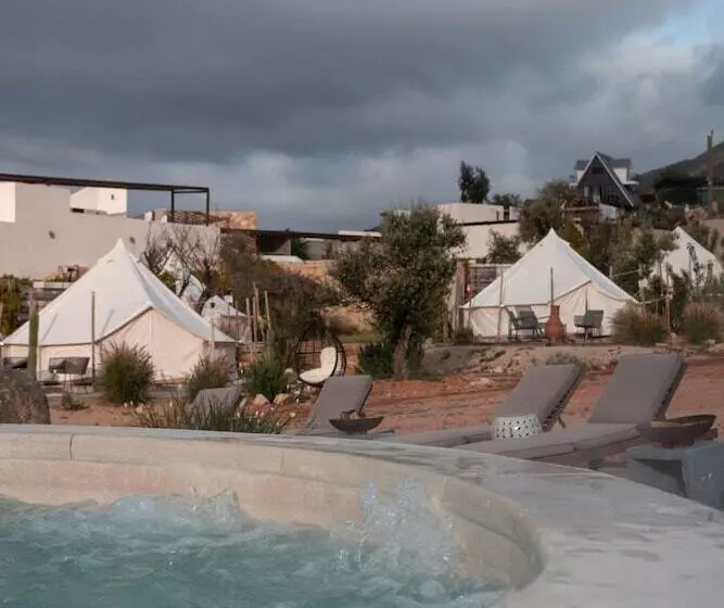 Hotelli Glamping Valle De Guadalupe With Private Bathrooms By Yuma Resort
